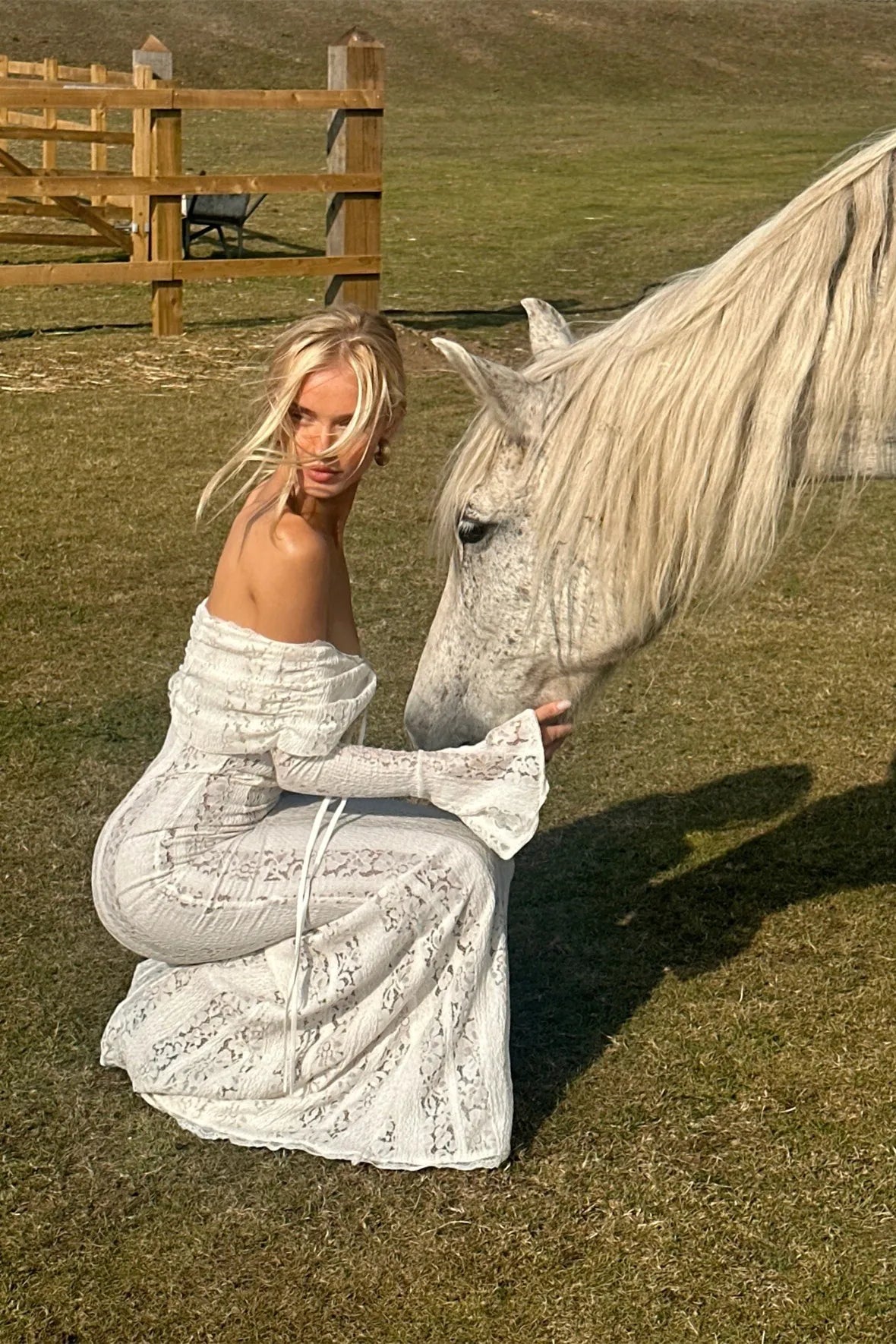 Isabella Off-Shoulder Lace Maxi Dress