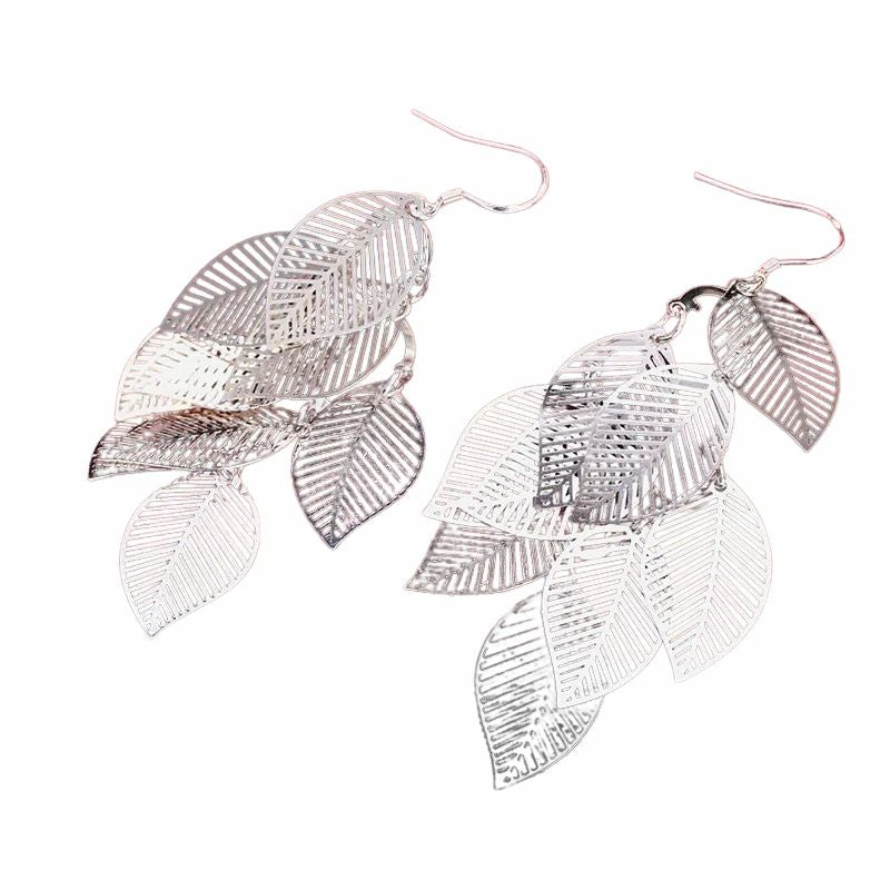 Elegant Layered Pearl Earrings with Exquisite Details – Bira