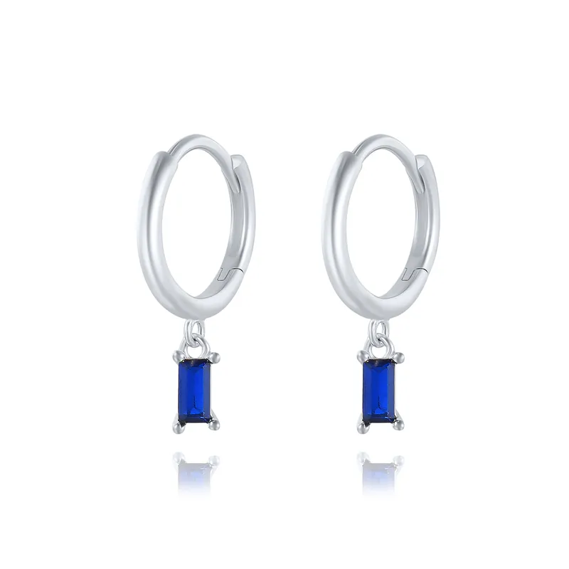 Chic and Elegant Square Earrings with Zirconia - Lauren
