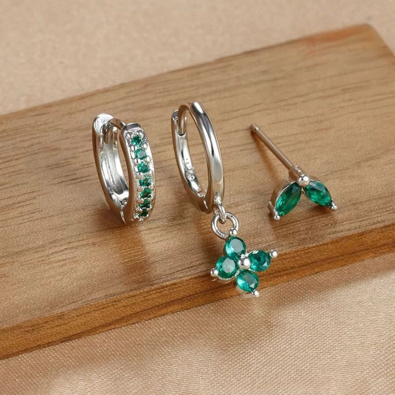 Elegant Flower Earring Set in Stainless Steel - Monri