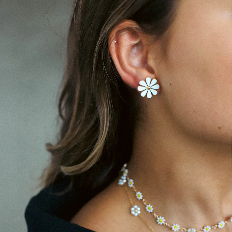 Chic and Elegant Flower Stud Earrings - Everly