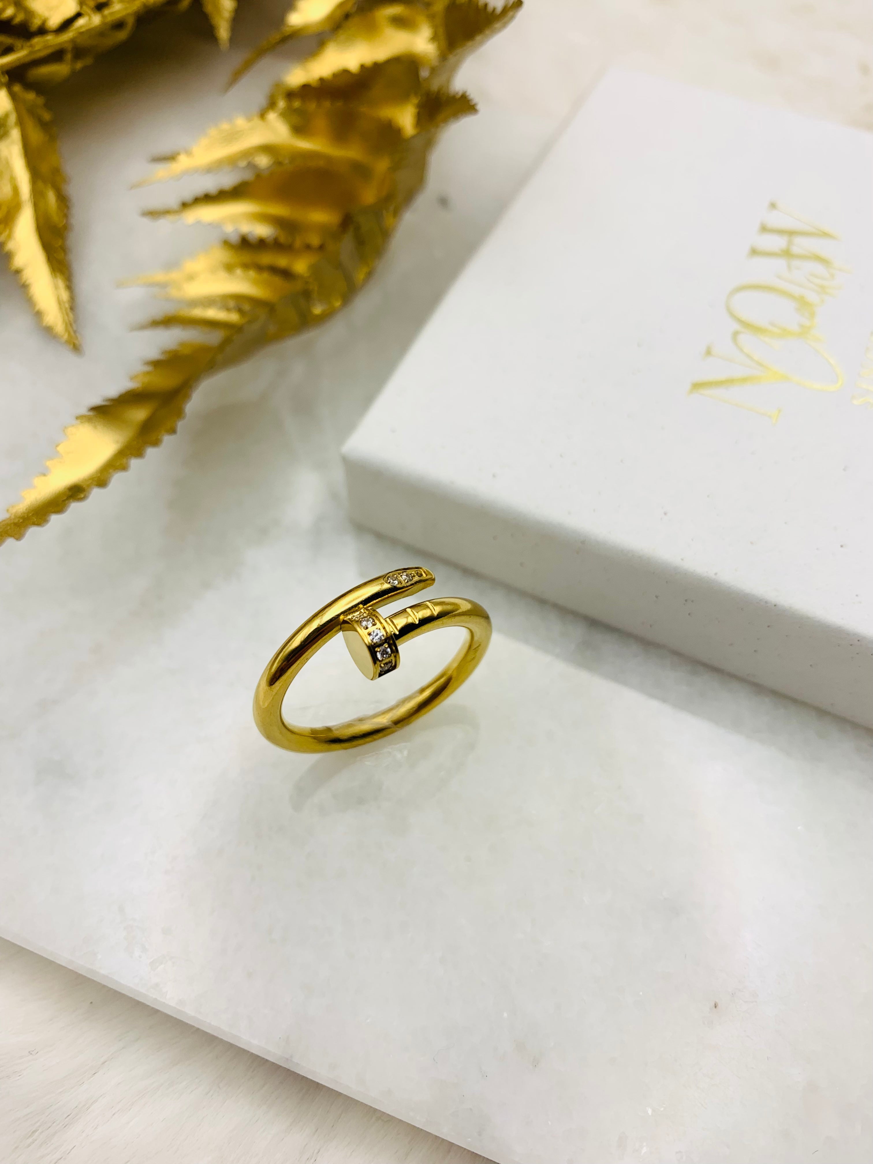 Crystal Zircon Screw Rings for Girl - Elegant and Shiny Jewelry Accessory