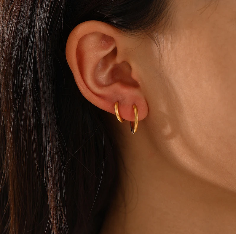 Elegant hoops - Janne