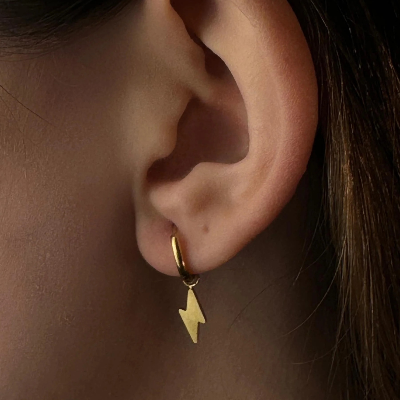 Elegant Lightning Stripe Hoop Earrings - Emilia for a striking look