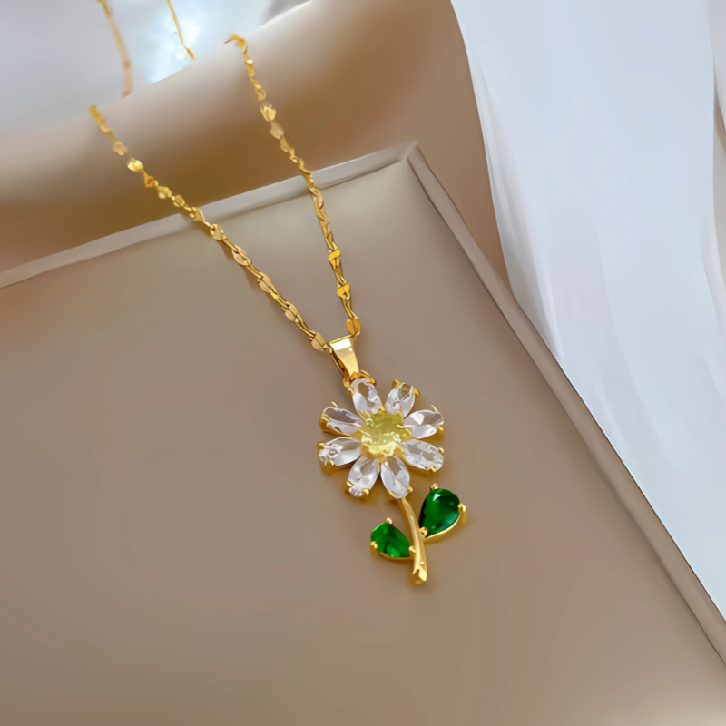 Zircon Sunflower Necklace - Elegant Scarlett Necklace with Sunflower Design