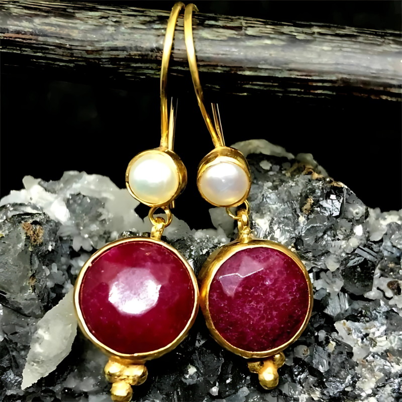 Elegant Dangling Earrings with Red Stone for a Stylish Look