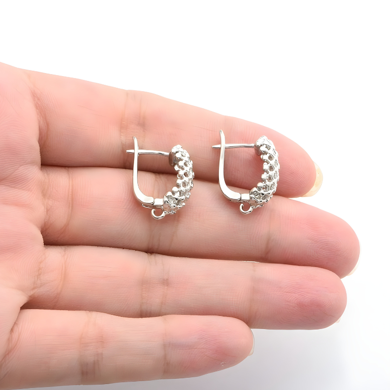 Liv Elegant Square Hoop Earrings for a Stylish Look