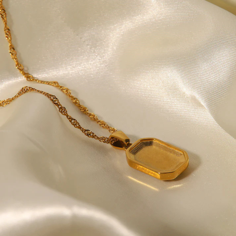 Elegant Geometric Zirconia Pendant Necklace - Julia Style