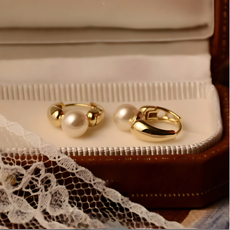 Elegant Gold Gilded Small Pearl Earrings - Belle