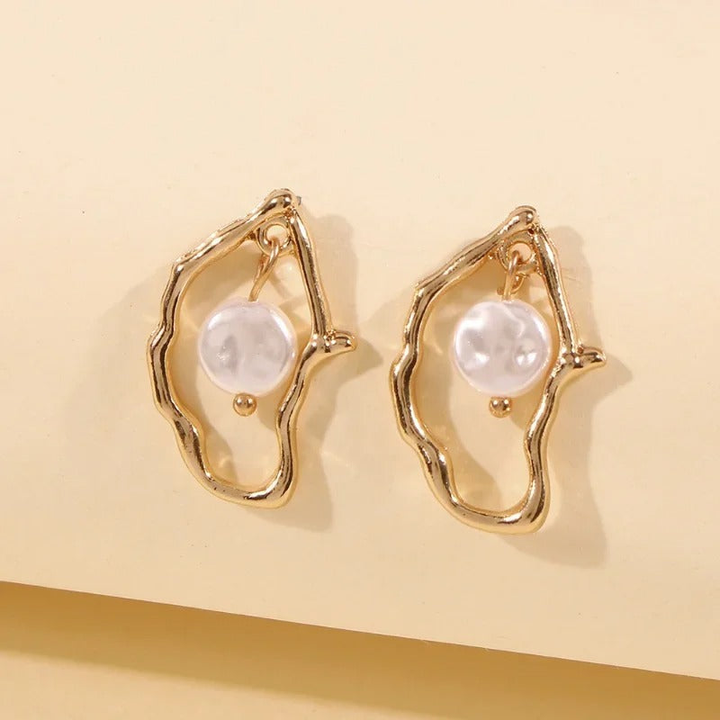 Exotic Pearl Stud Earrings - Ada