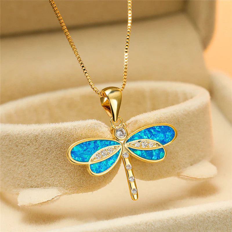 Elevate your style with the gold butterfly necklace - a stylish and elegant accessory