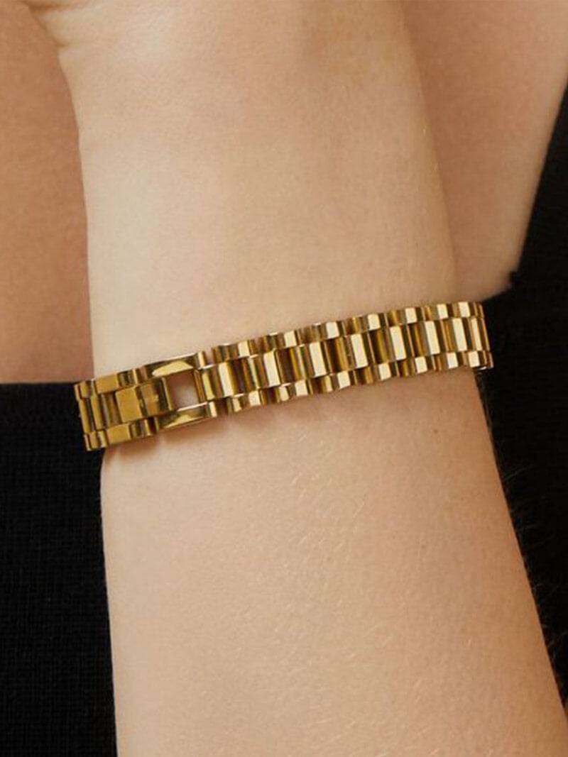 Elegant toggle bead bracelet for any occasion