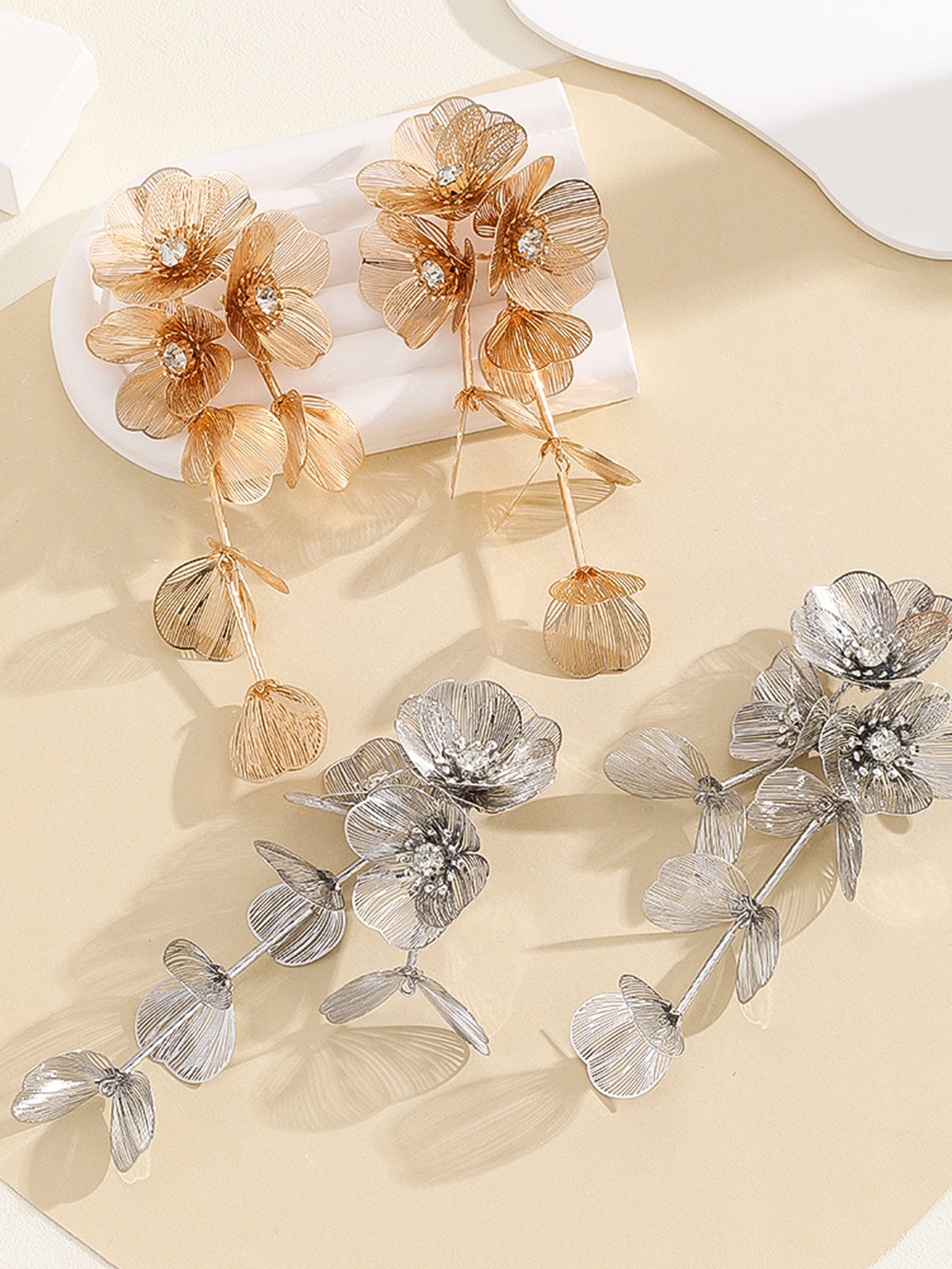 Charming Floral Fringe Jewelry for a Stylish Touch