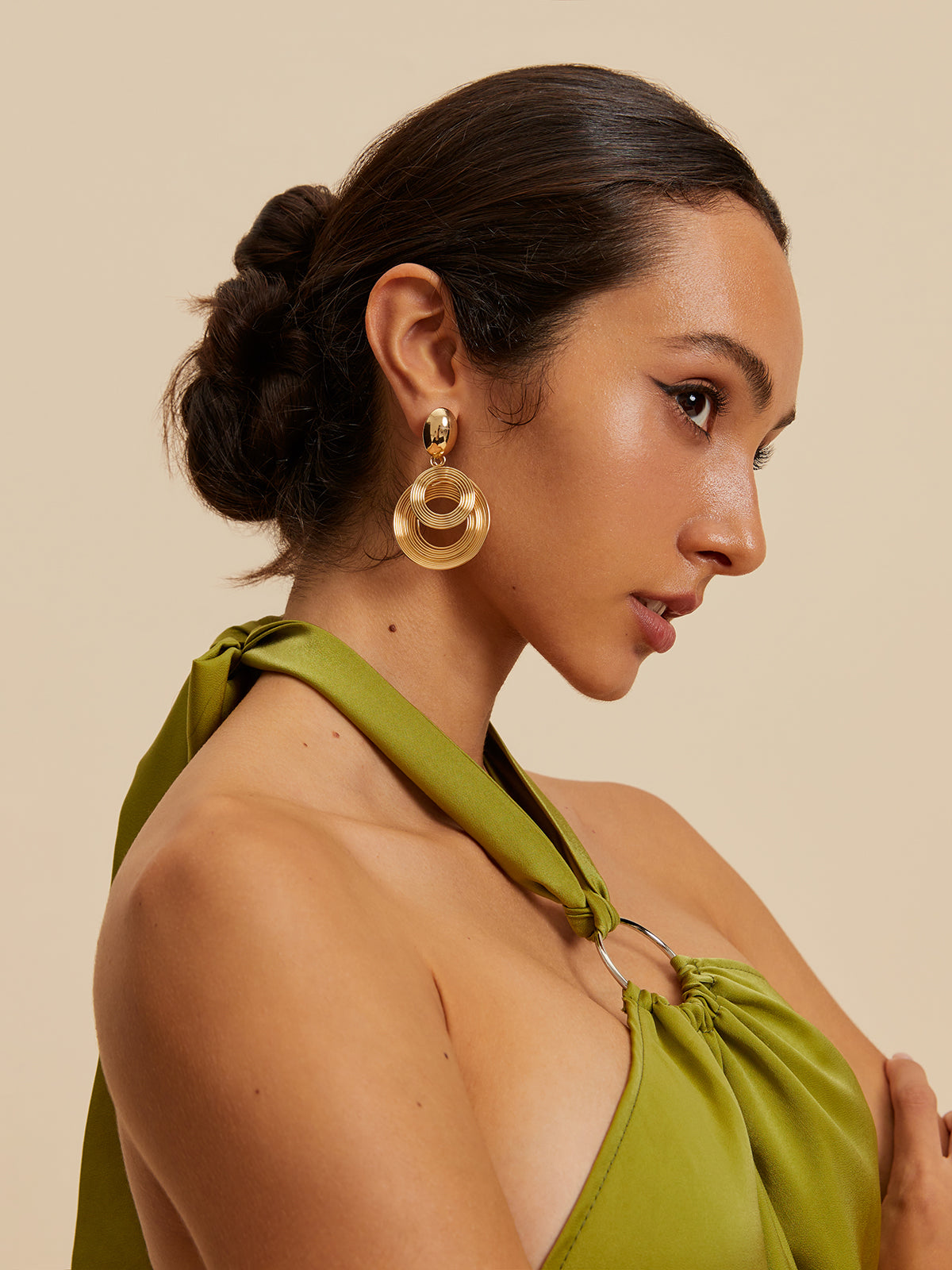 Gold-colored Statement Earrings – Large Circular Danglers