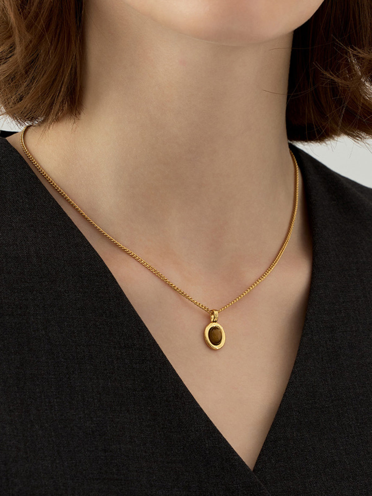 Tiger Eye Stone Choker in Simple Elegant Style