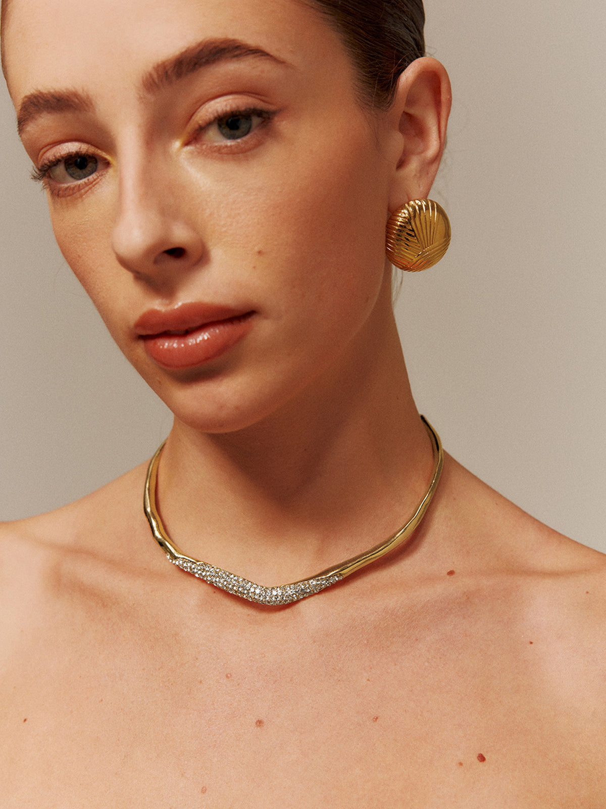 Irregular Zircon Choker Necklace