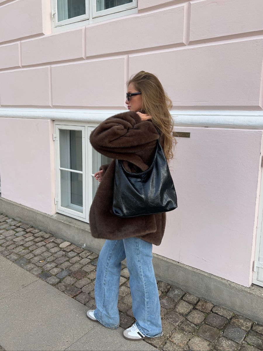 Bea Shoulder Bag