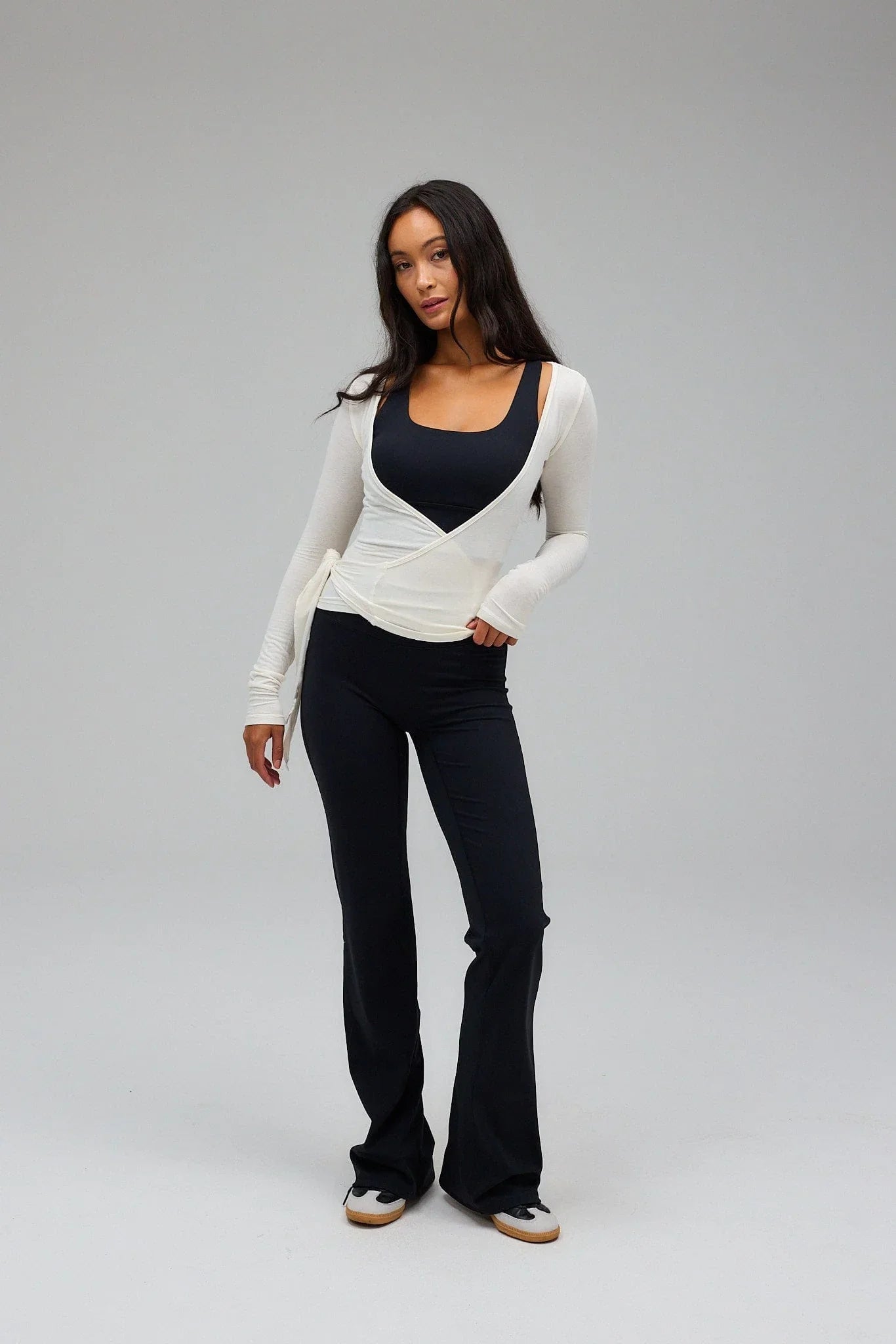 REINA - FLARED YOGA PANTS