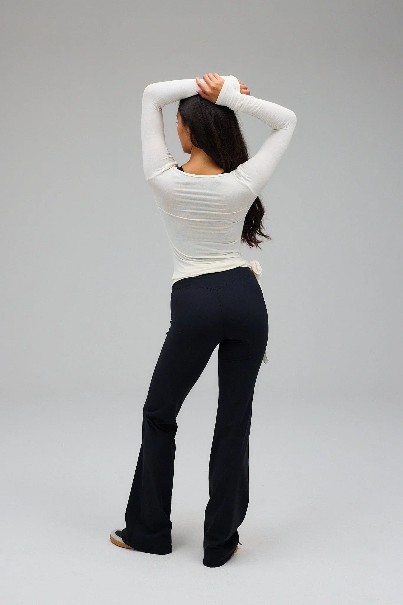 REINA - FLARED YOGA PANTS