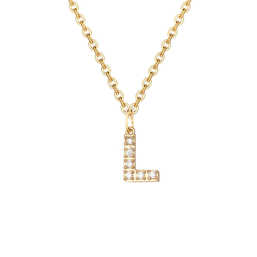 Elegant necklace with letter and sparkling elements for an exceptional style