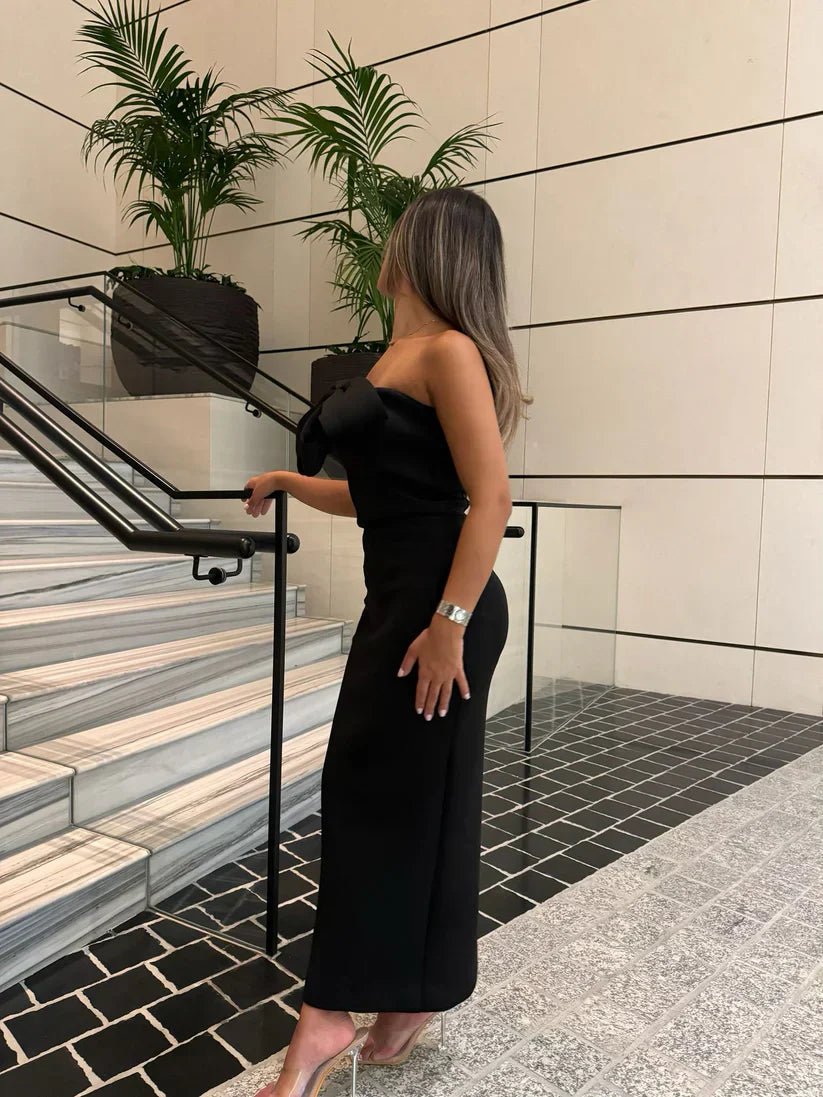 Eira Off-Shoulder Tie Detail Midi Dress