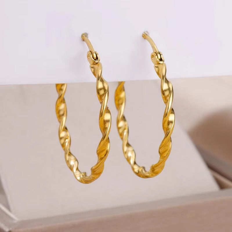 Elegant Twisted Gold Hoop Earrings - Kelly for a Chic Look