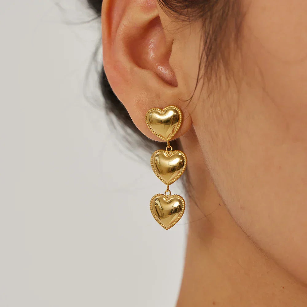 Elegant Gold Idaya Earrings for a Radiant Look