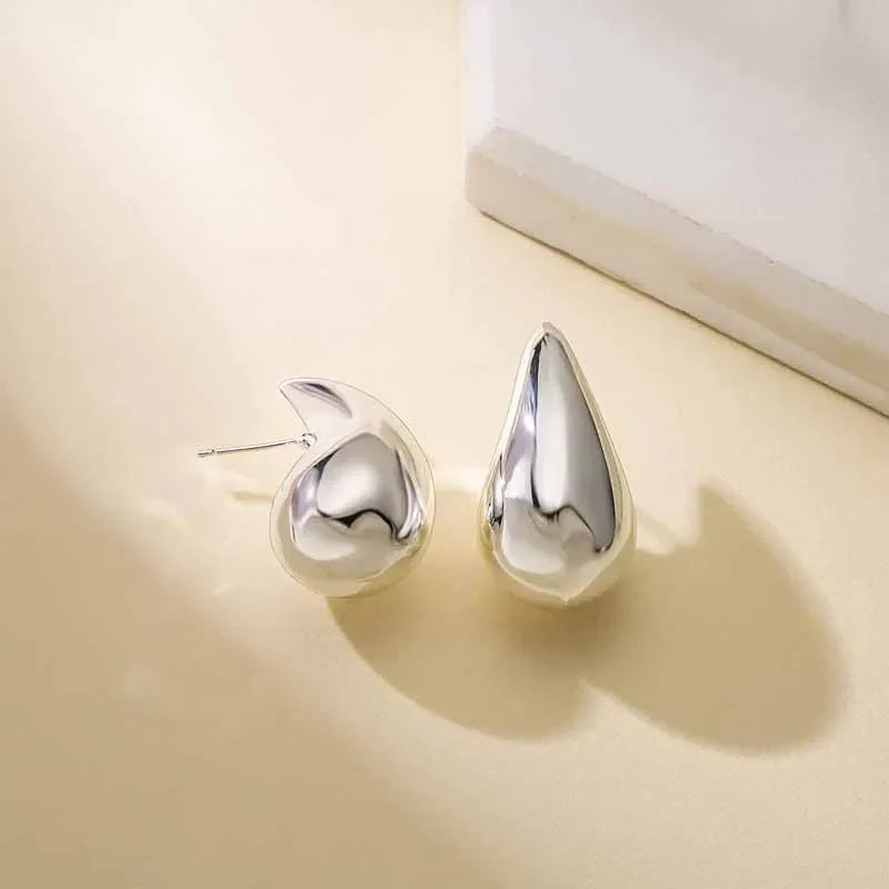 Sofia | Vintage Chunky Teardrop Stud Earrings