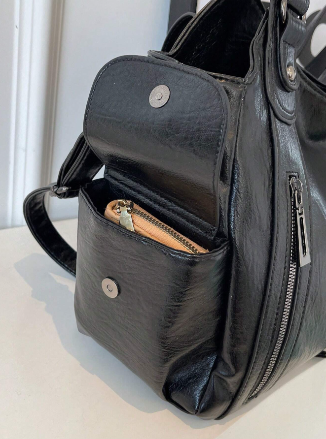 Amber Shoulder Bag