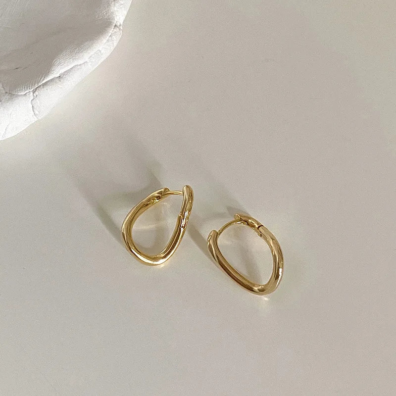Ayla | Korean Silver Hoop Ear Studs
