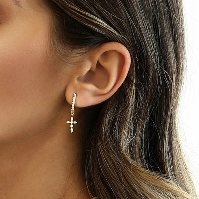 Stylish Lightning Bolt Earring Set for Women - Riri