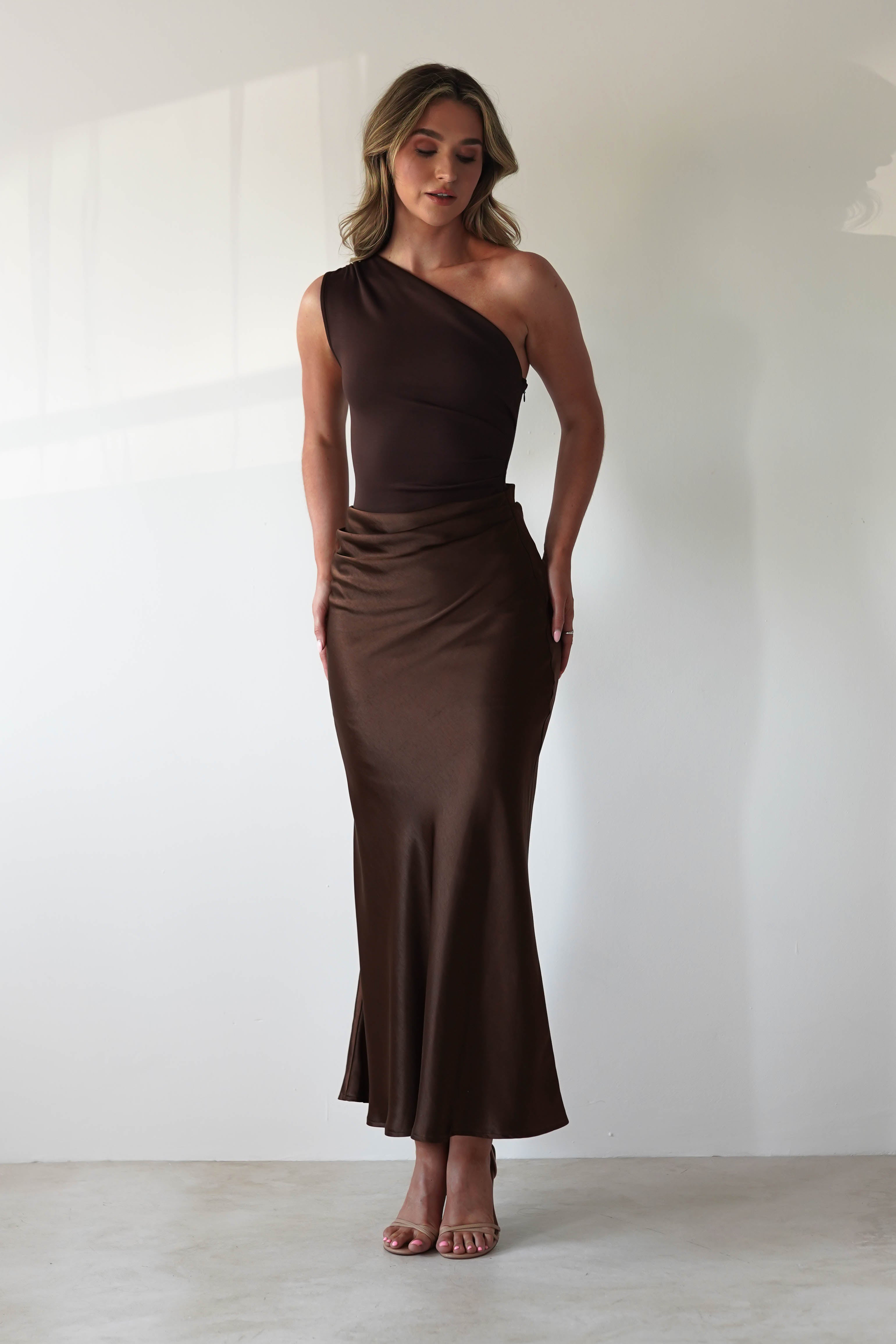 Lovi One-Shoulder Maxi Dress