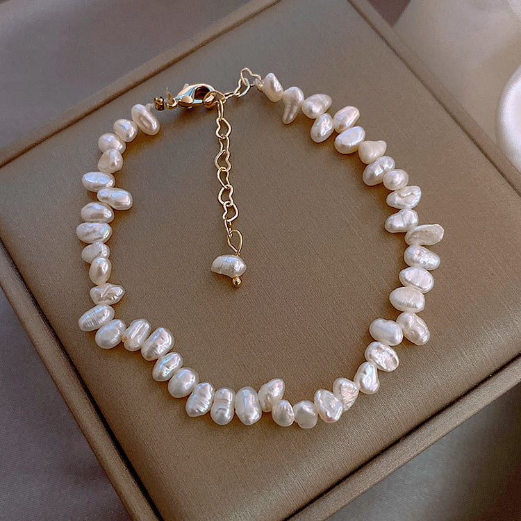 Bella Bliss Bracelet with Freshwater Pearls – Timeless Elegance for Every Occasion