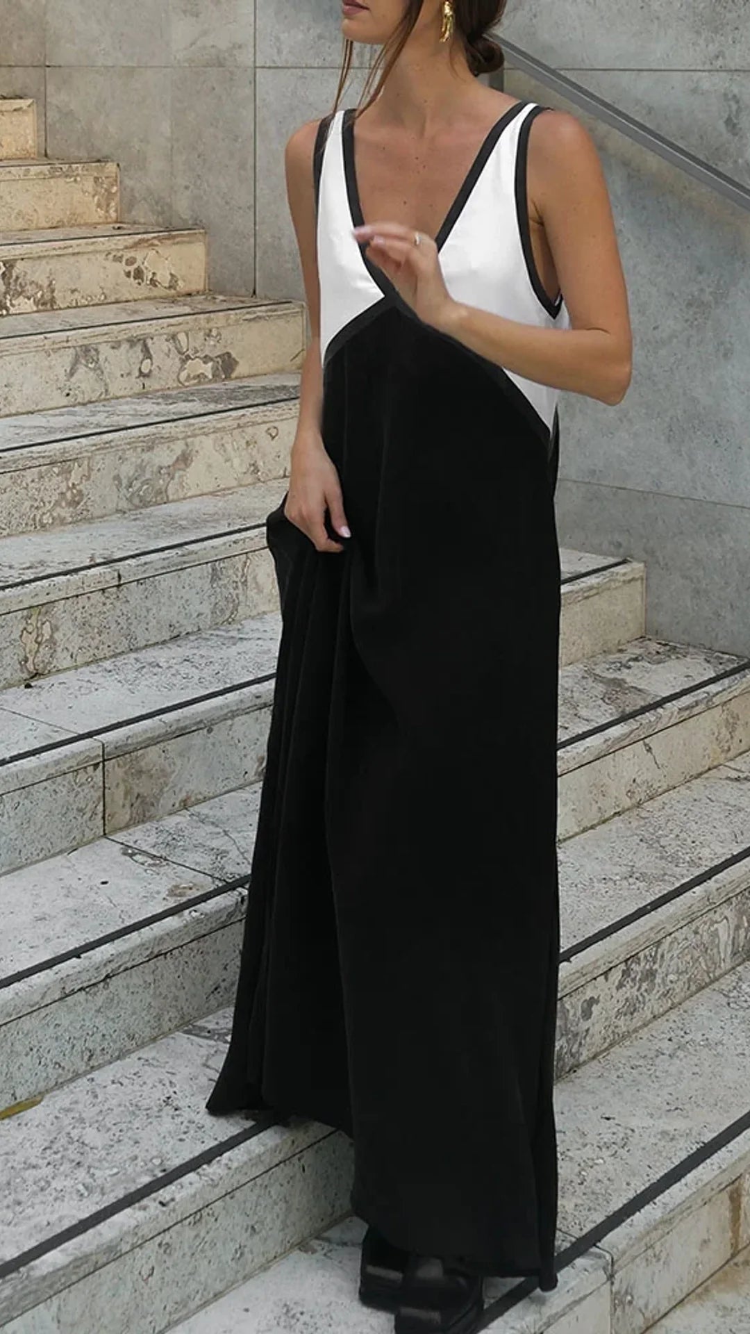 Luna Colorblock V-Neck Dress