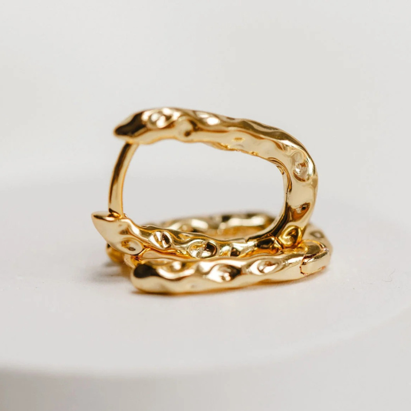 Elegant Vintage Hammered Hoop Earrings - Cari