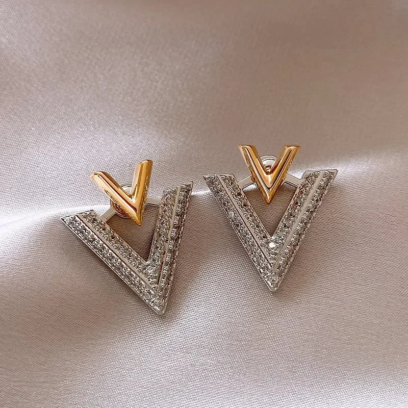 Shiny V Earrings with Cast Stones in Gold and Silver