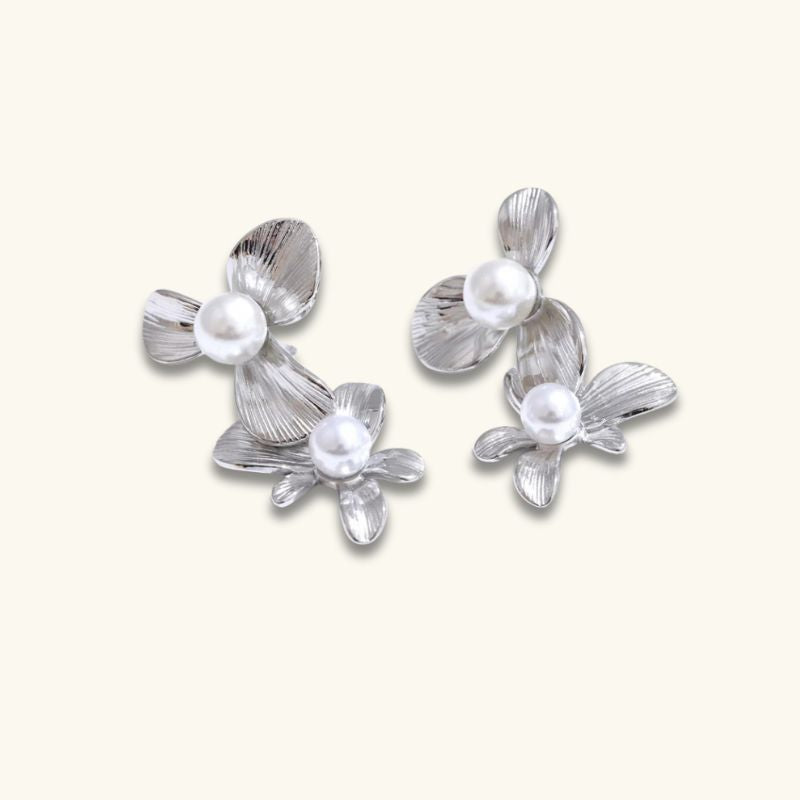 Golden Flower Earrings with Pearls - Jean