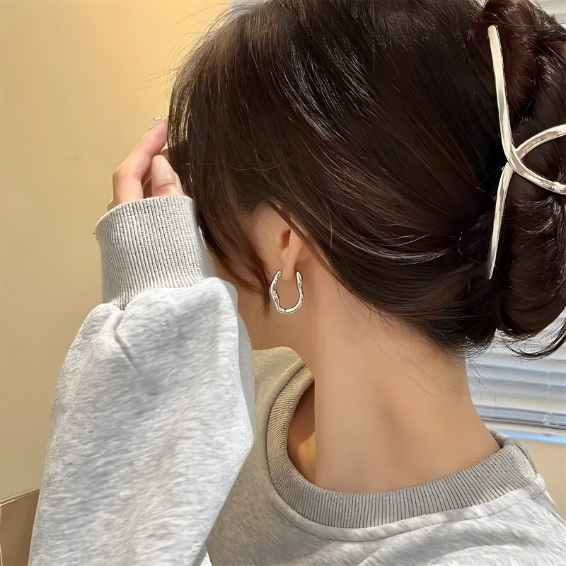 Elegant Irregular Hoop Earrings - Olivia