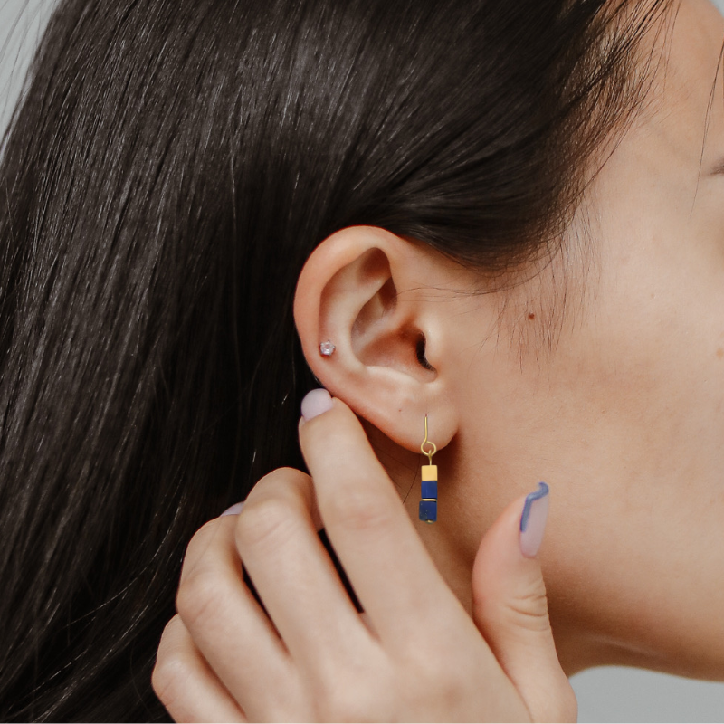 Elegant Blue Cube Earrings - Not for a stylish look
