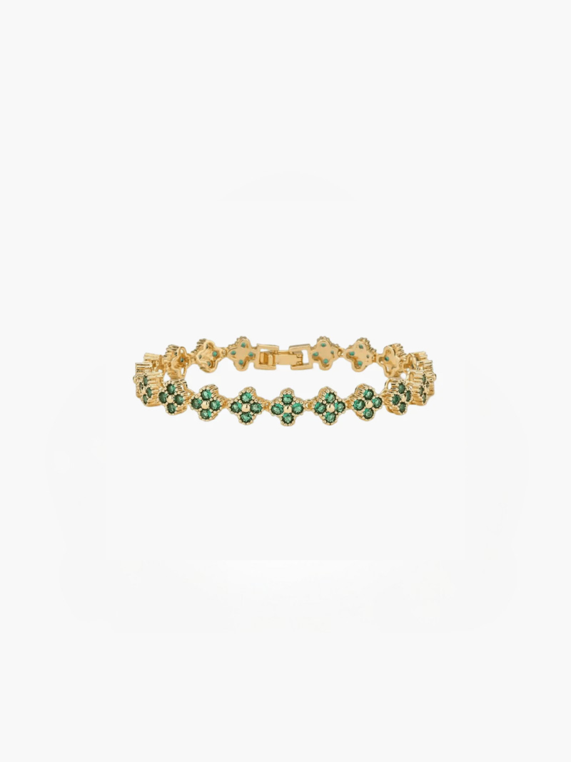 Elegant shiny bracelet with luxurious gloss