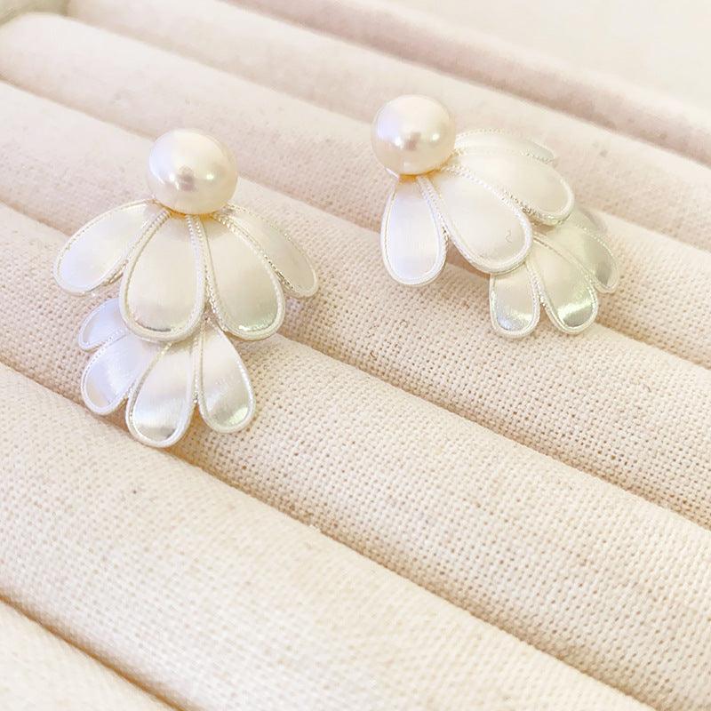 Stylish Double-Layered Flower Belly Earrings - Elegant Accessory for Any Occasion