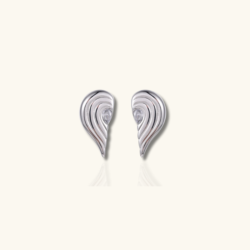 Romantic Broken Heart Earrings - Perfect for Valentine's Day