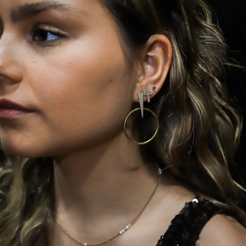 Elegant Gold Plated Round Paperclip Earrings - Megan