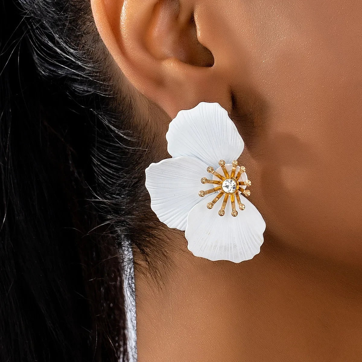 Chic Hibiscus Stud Earrings - Nadine Elegance