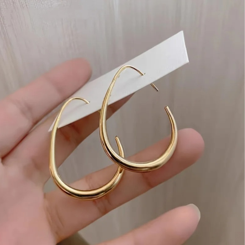 Elegant Water Drop Earrings - Hailey