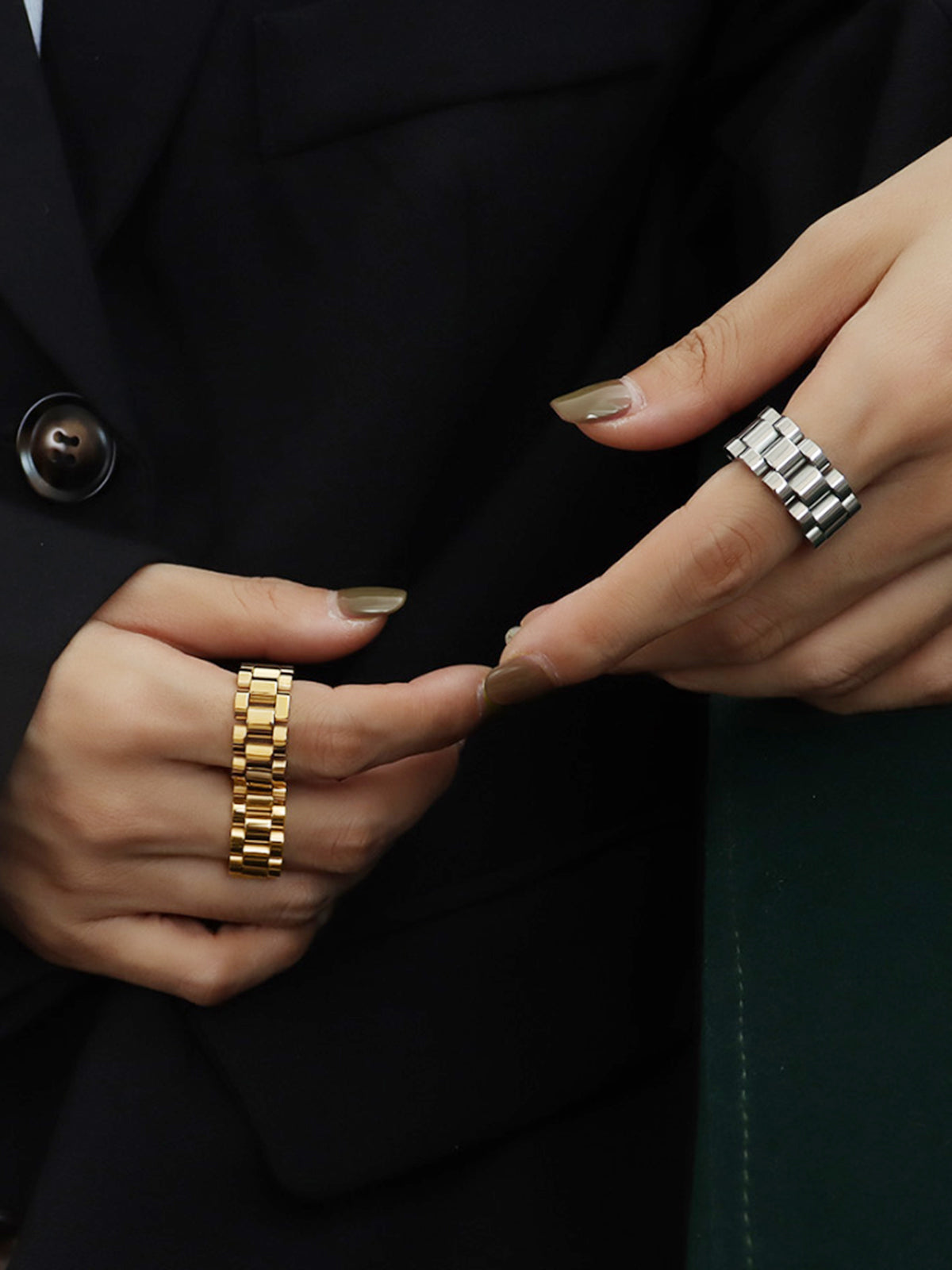 Exclusive Hidden Holder Earring