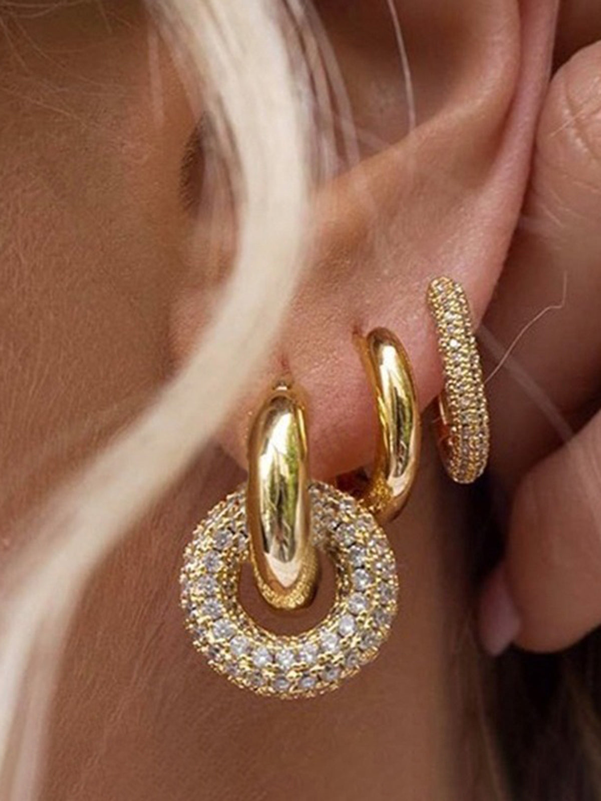 Golden Hoop Earrings with Double Ring – Elegant & Timeless