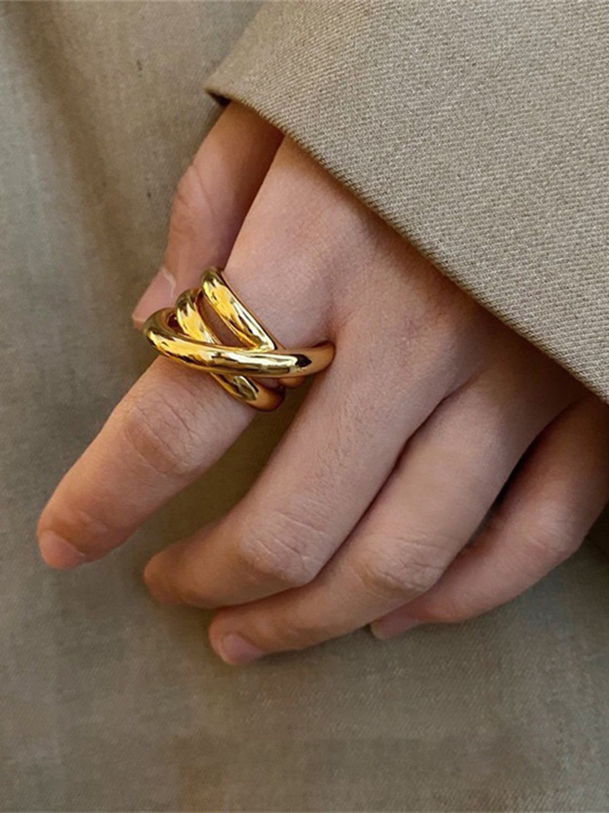 Gold ring with multiple layers in a classic style for a timeless look