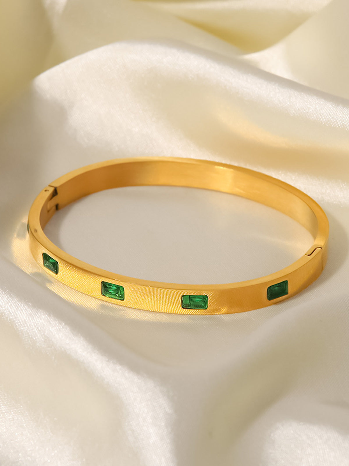 Strass Decorated Bracelet