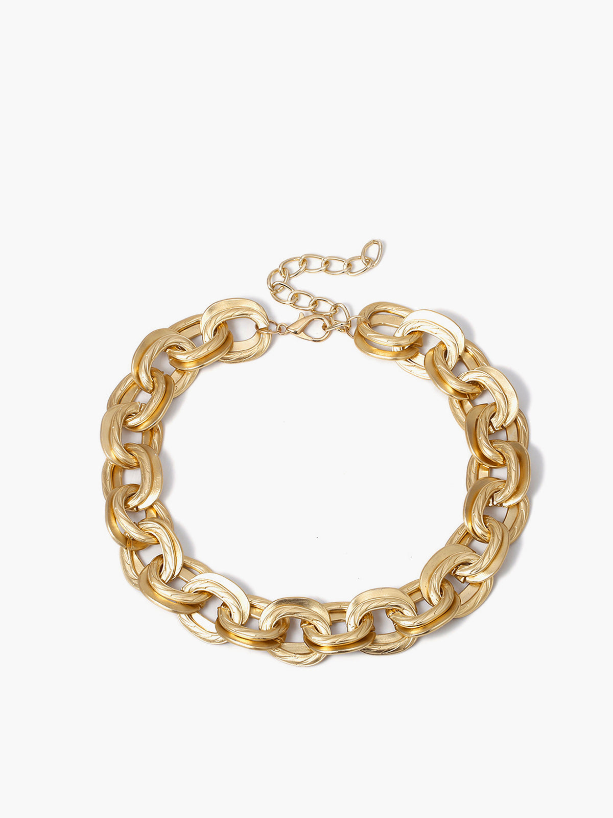 Golden Link Necklace – Luxury Statement Jewelry